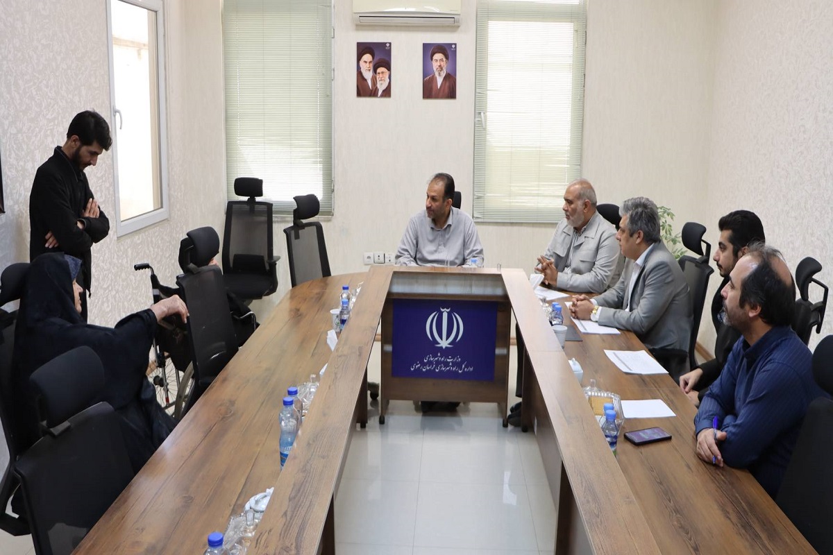 ملاقات مردمی مدیرکل راه و شهرسازی خراسان رضوی؛ از بررسی مطالبات تا صدور دستورات پیگیری